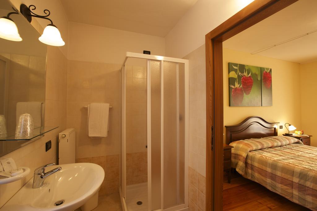 Willa Agriturismo Al Picchio Ala Pokój zdjęcie